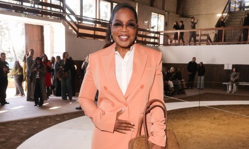 Zapanjujuće vitka Oprah u komadu oko kojeg se uvijek vode modni ratovi – ili ga obožavate ili mrzite