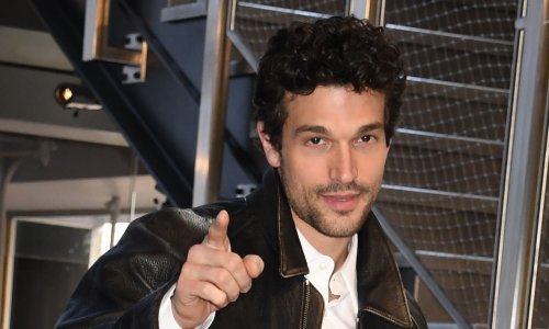 On je najzgodniji muškarac Hollywooda: Zahvaljujući ulozi JFK Jr. svi su ludi za njim