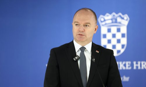 Šipić: 'Koalicija je stabilna, mi ne govorimo o prebrojavanju, mi govorimo o većini'