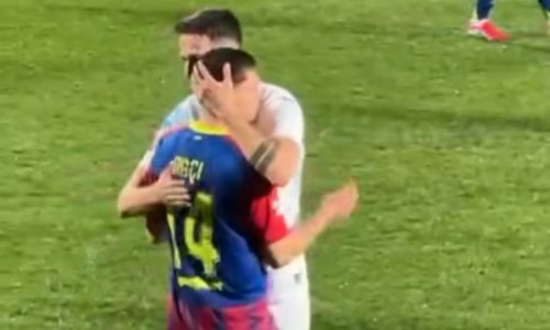 Ovo niste vidjeli u prijenosu. Hajdukov tragičar u suzama, Radeljić ga tješi