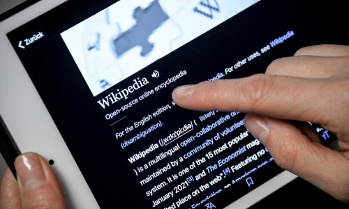 Wikipedia muku muči s halucinacijama umjetne inteligencije prilikom prijevoda