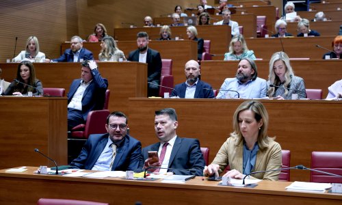 Sabor: Na dnevnom redu izvješće HNB-a i rad HRT-a