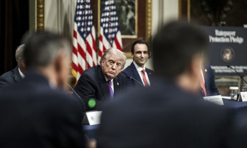 Trump: Kuba je na kraju puta, pregovaraju samnom i Rubijom