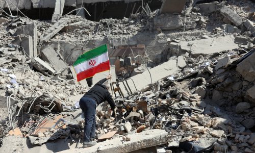 Trump optužio Iran za napad na djevojačku školu