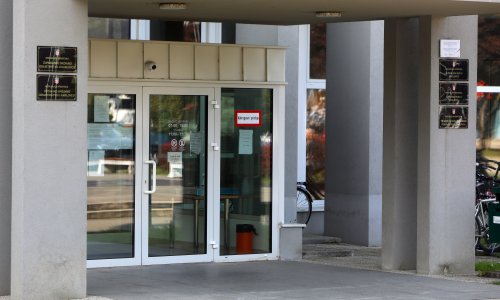 Trojac nagovarao poznanika na ubojstvo načelnika Udbine: Izvedeni su pred sud