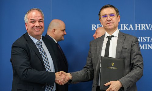 Službeno je: Slovenski investitor kupio brodogradilište 3. Maj