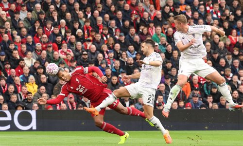 Liverpool i United poslali pritužbe na AI model Elona Muska; razlog su gnjusne uvrede