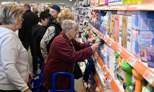 Hrvati troše kao da nema sutra unatoč cijenama: Samo je jedna namirnica pojeftinila