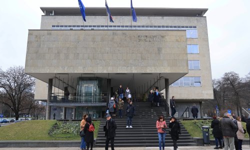 Dojave o bombama u Gradskom poglavarstvu i sjedištu stranke Možemo