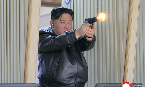 FOTO Pogledajte kakav su show priredili Kim Jong Un i njegova kćer u tvornici streljiva