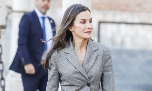 Modna lekcija kraljice Letizije u odijelu iz Zare: Ovaj kroj savršen je za oblikovanje siluete