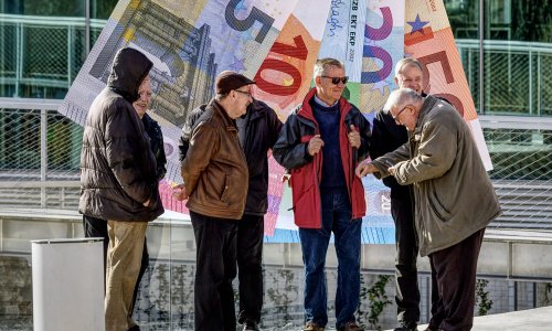 Prijevremenim umirovljenicima stigle mirovine bez penalizacije: Ostali ih isto mogu povećati