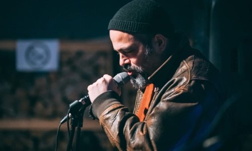 Od Iggyja Popa do zagrebačkog asfalta: novi ciklus u Likovnom centru istražuje glazbu kao proročanski medij