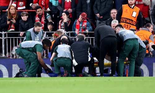 Strašna ozljeda igrača Galatasaraya: Iznosili ga s terena i davali mu kisik