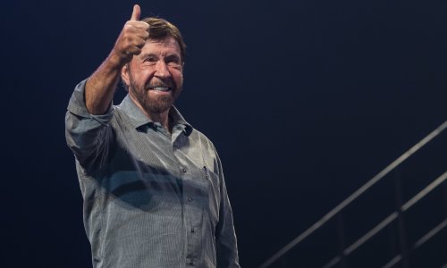 Stižu zabrinjavajuće vijesti o Chucku Norrisu: Završio je u bolnici na Havajima