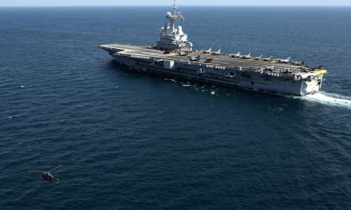 Skandal u Francuskoj: Mornar trčanjem po palubi otkrio tajnu lokaciju nosača zrakoplova