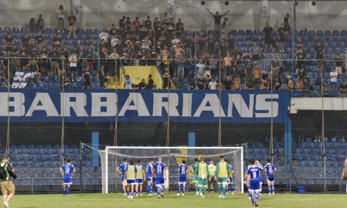 Kaos u velikanu iz regije: Navijači napali igrače, smijenili pet trenera