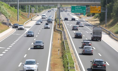 Prometne nesreće na A1 i A3, vozi se uz ograničenje brzine