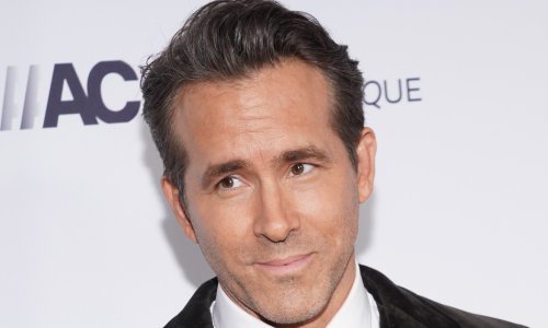 'Slomio sam svaku kost': Ryan Reynolds otkrio kako ga je pijani vozač gotovo usmrtio sa 18 godina