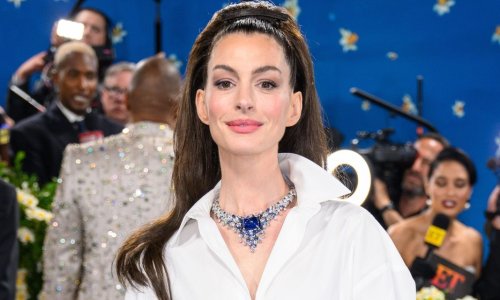 Ogrlica Anne Hathaway zasjenila je sve ostalo, izrađivala se čak 1200 sati