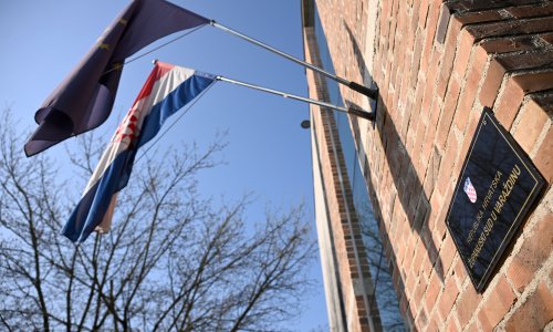 Drama u Varaždinu: Zbog prijetnje bombom evakuirane zgrade sudova