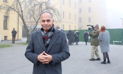 Incident na iftar večeri: Kajtazi tvrdi da je usluga bila loša, a vlasnik restorana da su mu dužni još 1800 eura