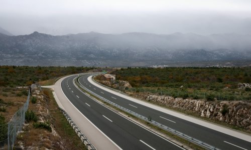 Novi zakon stiže u Francusku? Na autocestama bi se moglo voziti 150 km/h