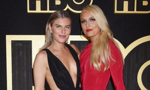Lindsey Vonn ustala iz kreveta pa pozirala za Vanity Fair: Svi gledaju samo u njezinu nogu