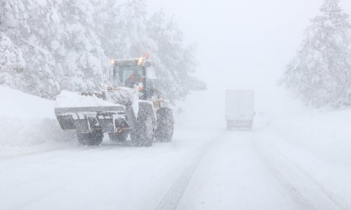 Poteškoće zbog snijega i u BiH, nema nastave u Unsko-sanskoj županiji