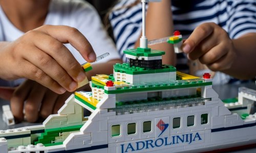 Jadrolinija će iskeširati više od 57.000 eura na dječje kockice? Sve zapravo ima smisla
