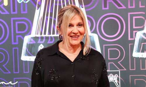 Novo pojavljivanje Nives Ivanković: Glumačka diva osvojila crveni tepih Porina