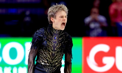 Olimpijske suze zamijenio svjetskim zlatom; fenomenalni klizač vratio se na tron