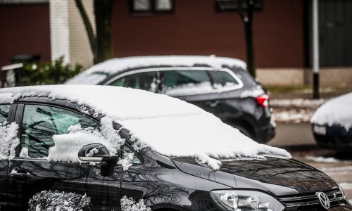 Koliko dugo treba grijati motor prije vožnje? Većina vozača griješi