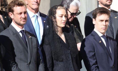 Talijanka plave krvi pred papu sa stilom: Diorov stajling ostavlja bez riječi izgledom i cijenom