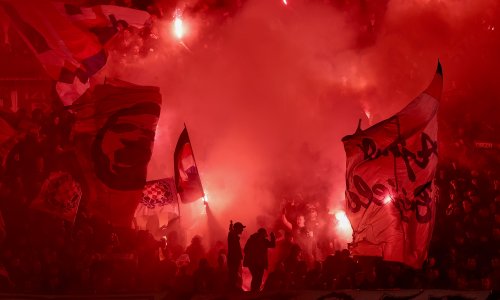 Pogledajte žestoki sukob hrvatskih navijača; koristile se i letve