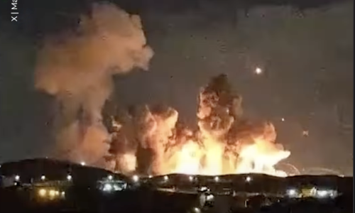 VIDEO SAD penetracijskim bombama pogodio Isfahan - središte iranske nuklearne industrije