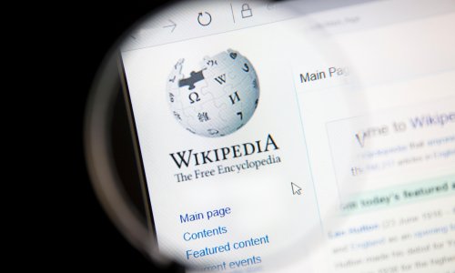Izbacili chatbota iz Wikipedije, ovaj počeo prigovarati na blogu