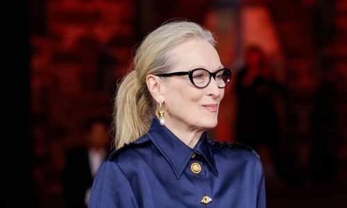 Pristaje baš svakoj figuri: Meryl Streep oduševila u haljini sa avangardnim detaljima