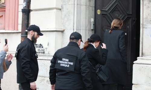 Policija ušla u Rektorat beogradskog sveučilišta, akademska zajednica osuđuje akciju