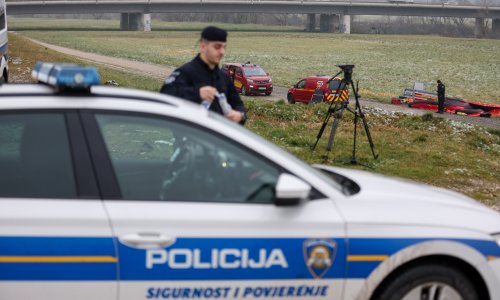 Više ljudi upalo u Savu, traje dramatična potraga kod Babine Grede: 'Jako nepristupačan teren'