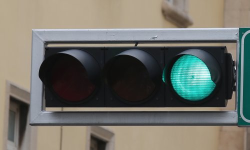 Ako prođete na zeleno svjetlo, i dalje možete biti krivi za prometnu nesreću