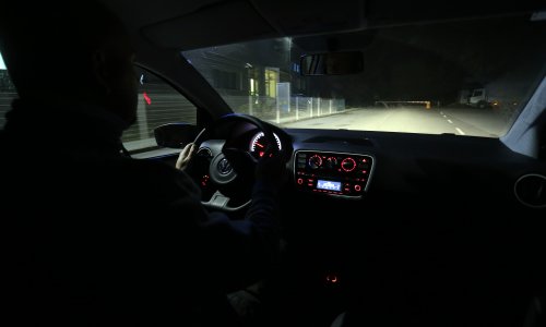 Mladi sve više strahuju od vožnje: Poseban im je problem jedna situacija