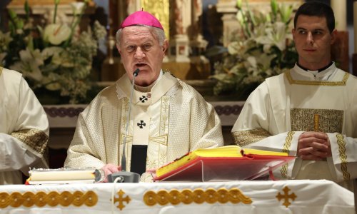 Uskrsna poruka iz Splita: Križić pozvao na solidarnost i pomoć najranjivijima