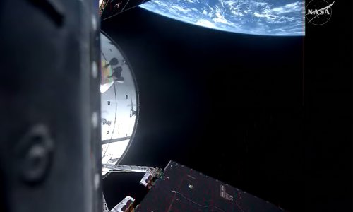 Posada Artemisa II upalila rakete i napustila Zemljinu orbitu: 'Fenomenalan pogled!'