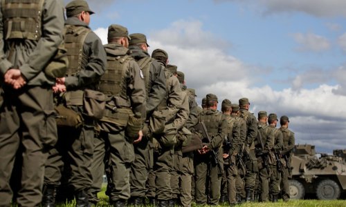 Ustavni sud ukinuo vojno pravilo o kratkoj kosi: 'Krši načelo jednakosti'