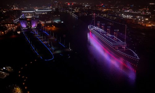 VIDEO Titanik ponovno 'isplovio': 950 dronova stvorilo prizor koji se ne zaboravlja