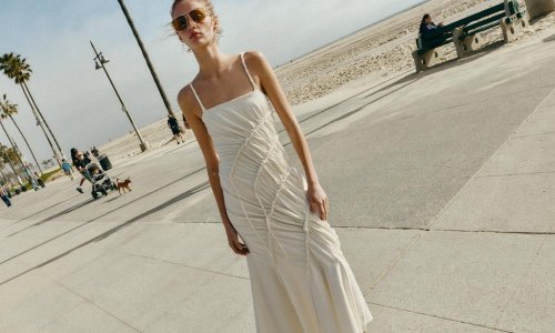 Zarina ljetna haljina laska svakoj figuri, a njezina će vas cijena ugodno iznenaditi