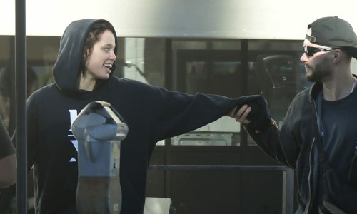 Svi pričaju samo o jednom: Postala je preslika Angeline Jolie, a ovaj video to jasno dokazuje