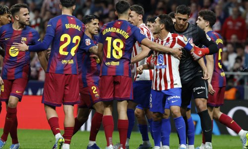 Barcelona srušila Atletico u Madridu i na korak je od naslova prvaka