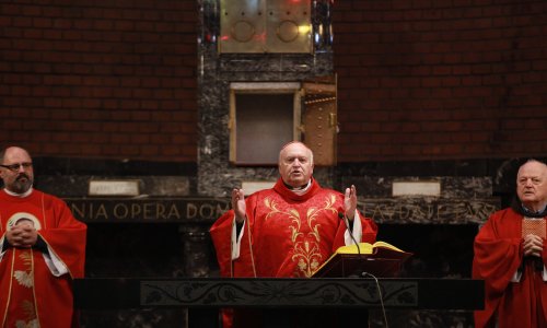 Beogradski nadbiskup Nemet: 'Neka Uskrs bude vrijeme borbe za mir'